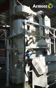 Zig-Zag Air Separator